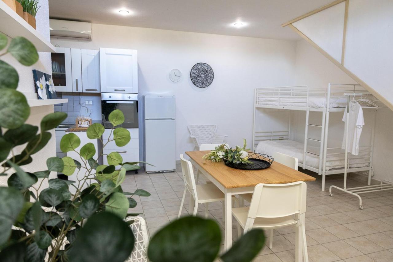 Gli Ulivi Di Gino Bed & Breakfast Sanarica Eksteriør bilde